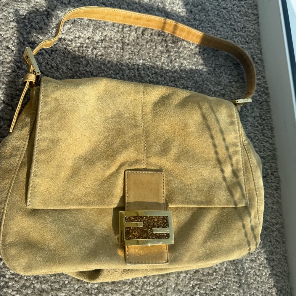 Fendi Baguette - Picture 8 of 13